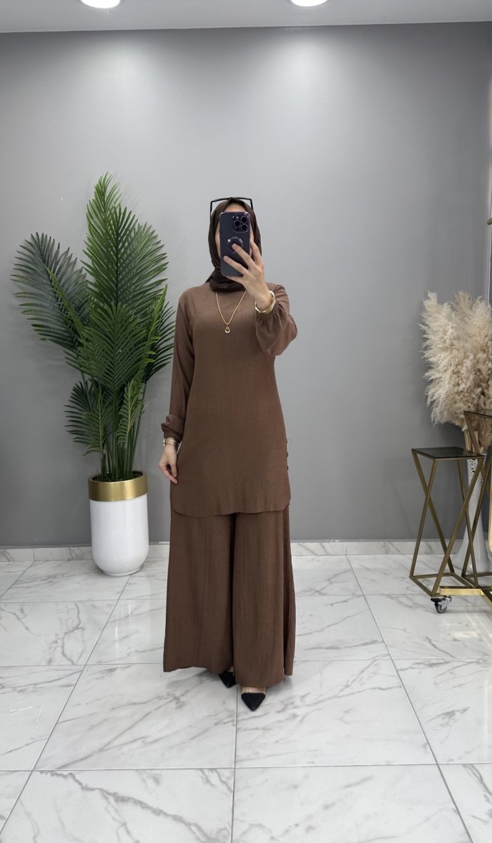 Etekli Pantolon Takım Taba