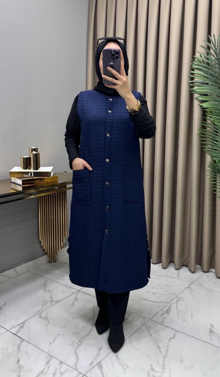 Nida Kapitone Yelek Lacivert Nida Kapitone Yelek Lacivert