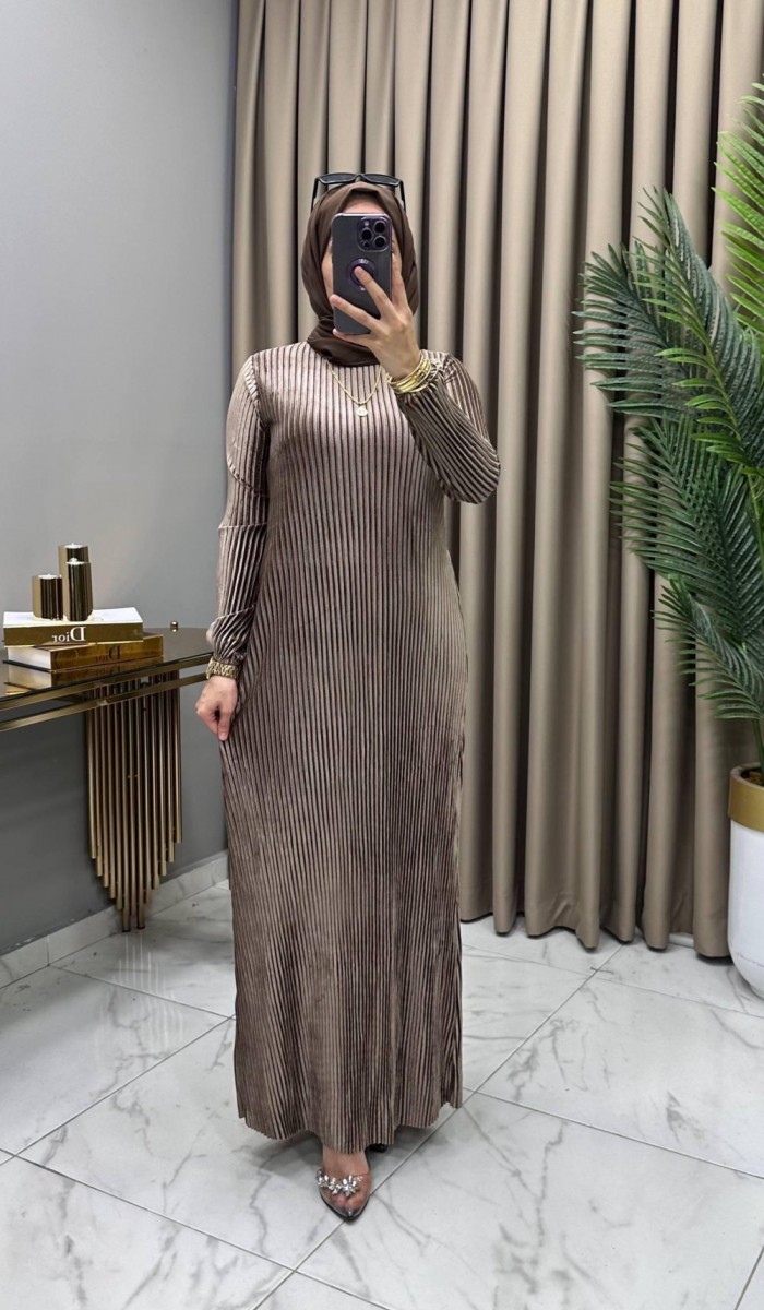 Multi Piliseli Kadife Elbise Kahve