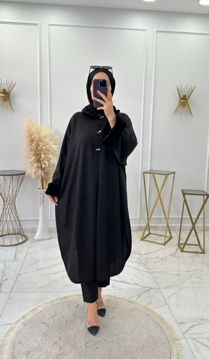 Kürklü Panço Pelerin