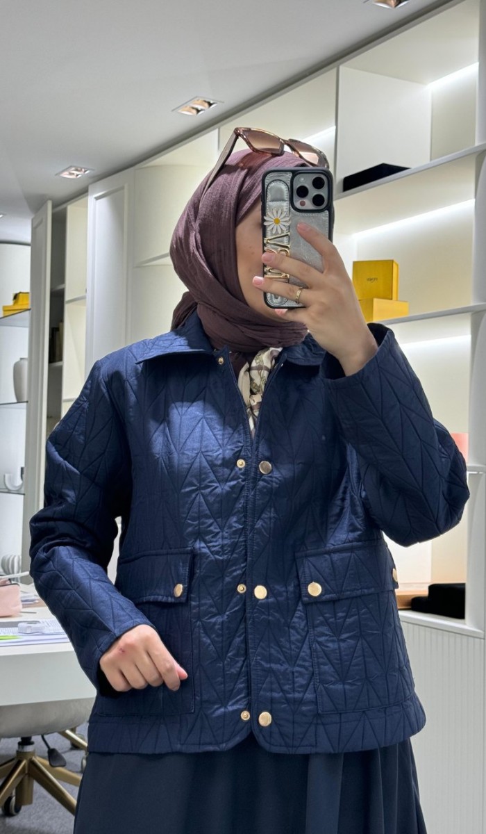 Kısa Kapitone Ceket