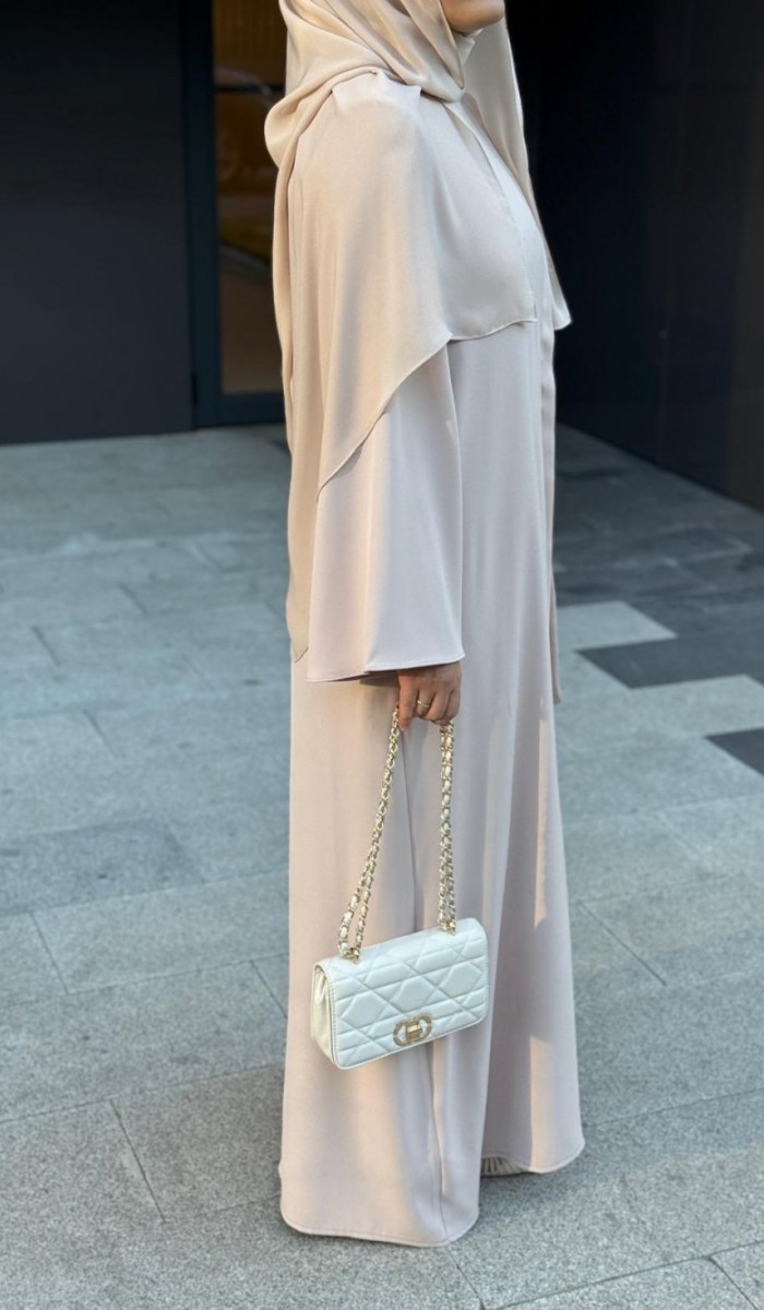 Fular Bağlamalı Abaya