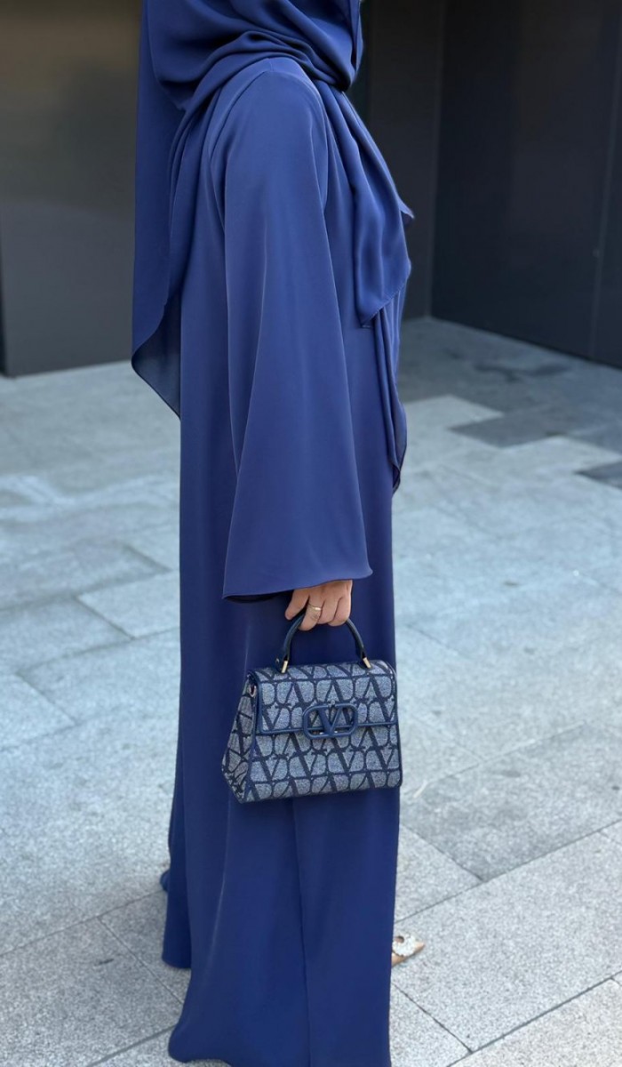 Fular Bağlamalı Abaya