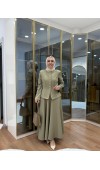 Kulp Detaylı Ceket Etekli Takım