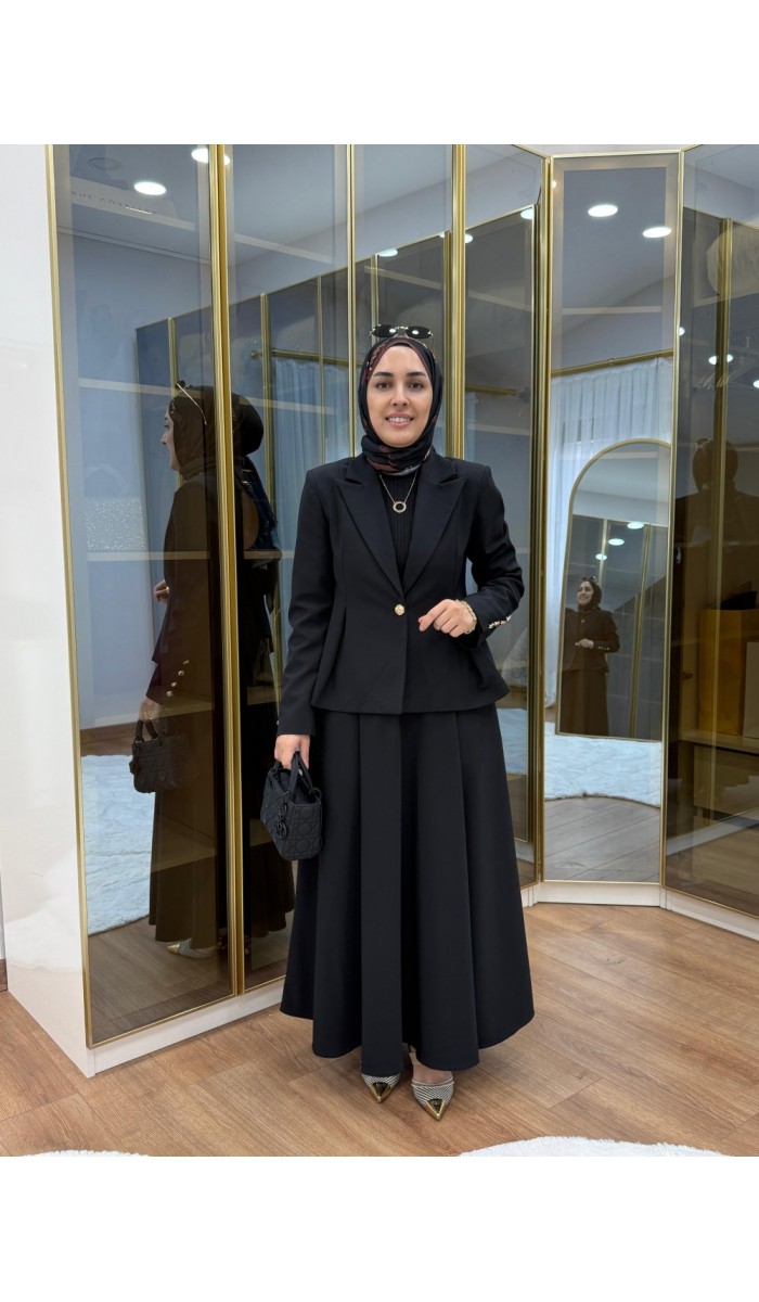 Pile Detaylı Ceket Etekli Takım