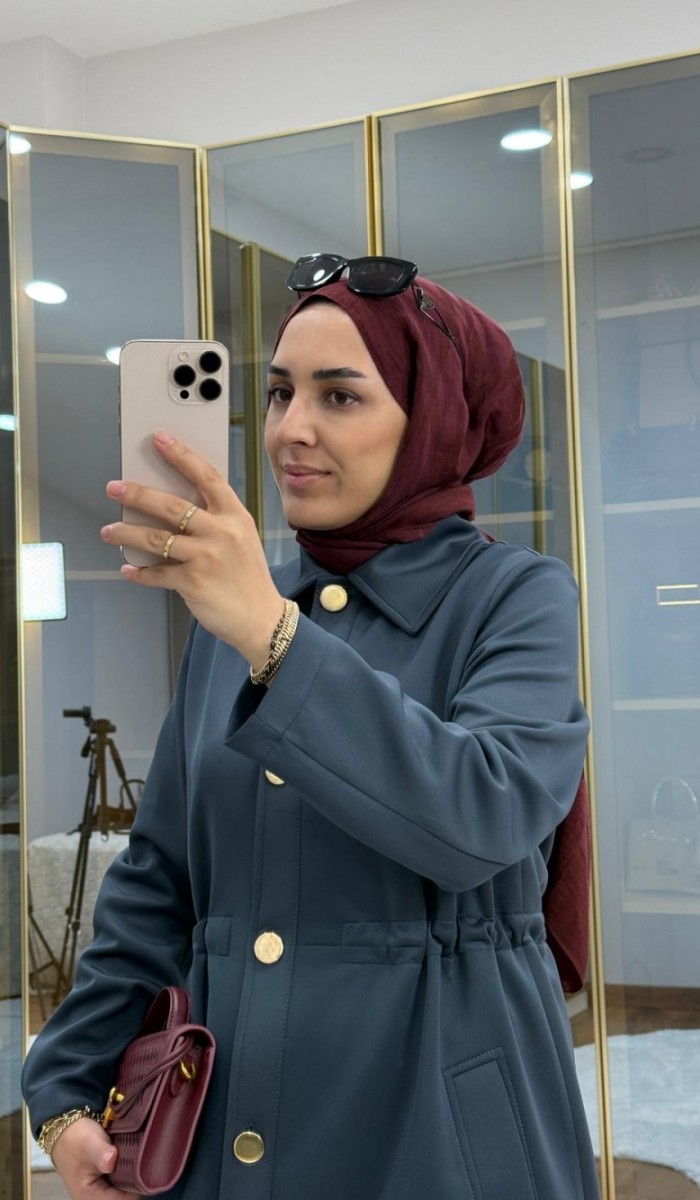 Gold Düğmeli Beli büzgülü Scuba Takım