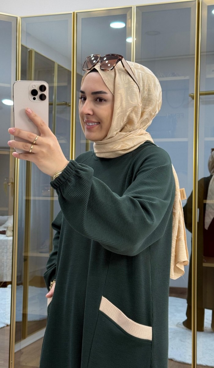 Burgu Kumaş Garnili Takım
