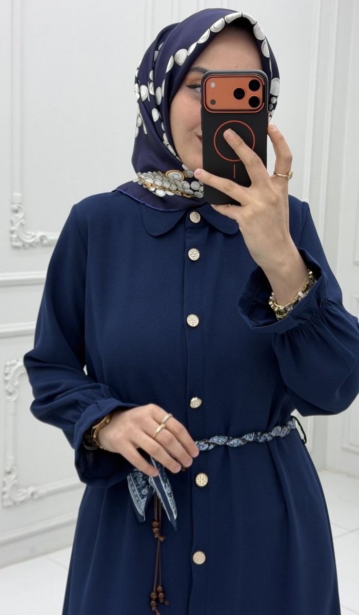 Zümra Ferace Lacivert